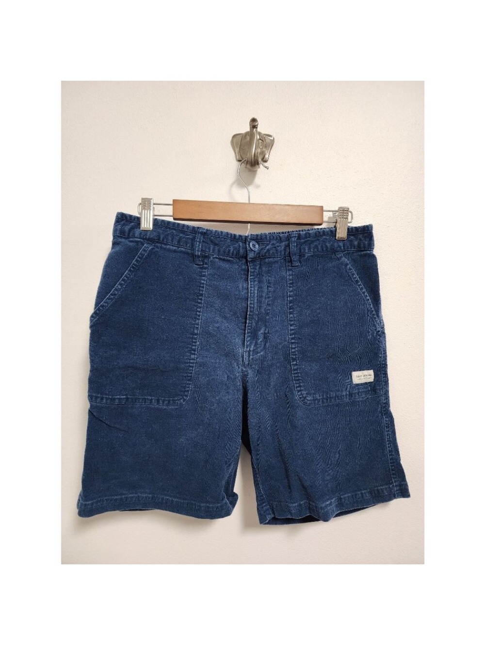 Banks Journal big bear blue corduroy walk shorts 32